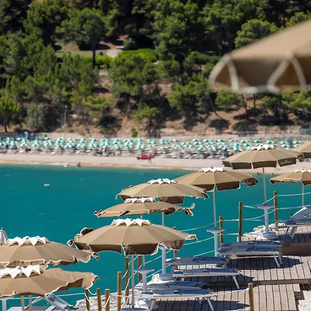 아파트호텔 Hotiday Collection - Pugnochiuso