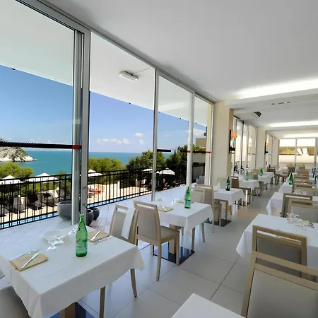 Hotiday Collection - Pugnochiuso 4*