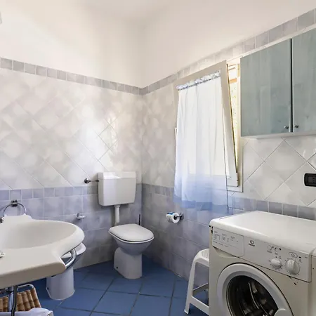 아파트호텔 Hotiday Collection - Pugnochiuso 비에스테