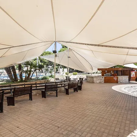 Hotiday Collection - Pugnochiuso 4*