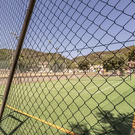 アパートホテル Hotiday Collection - Pugnochiuso