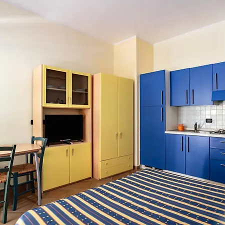 Hotiday Collection - Pugnochiuso アパートホテル ヴィエステ