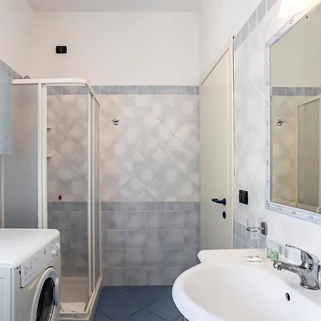 Ξενοδοχείο με διαμερίσματα Hotiday Collection - Pugnochiuso 4*