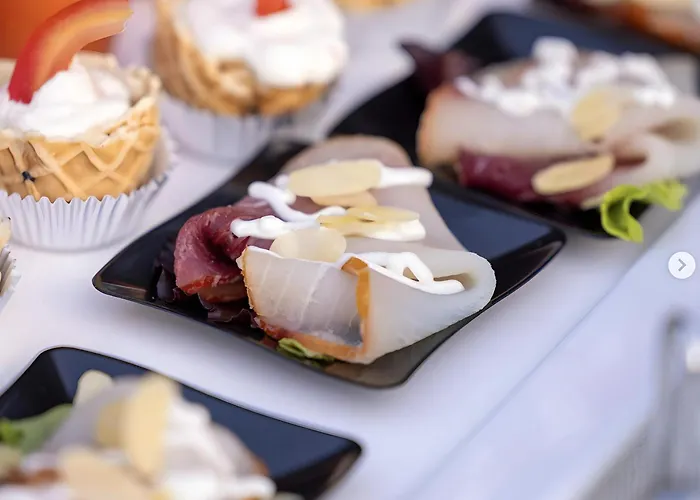 Hotiday Collection - Pugnochiuso Apart Otel 4*