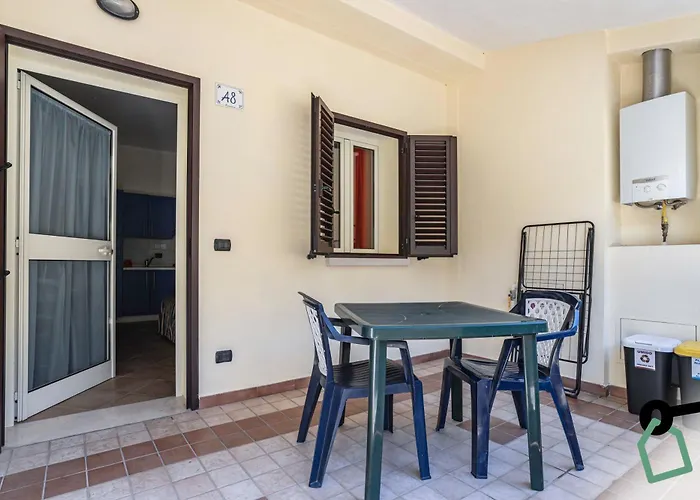 Hotiday Collection - Pugnochiuso 4*